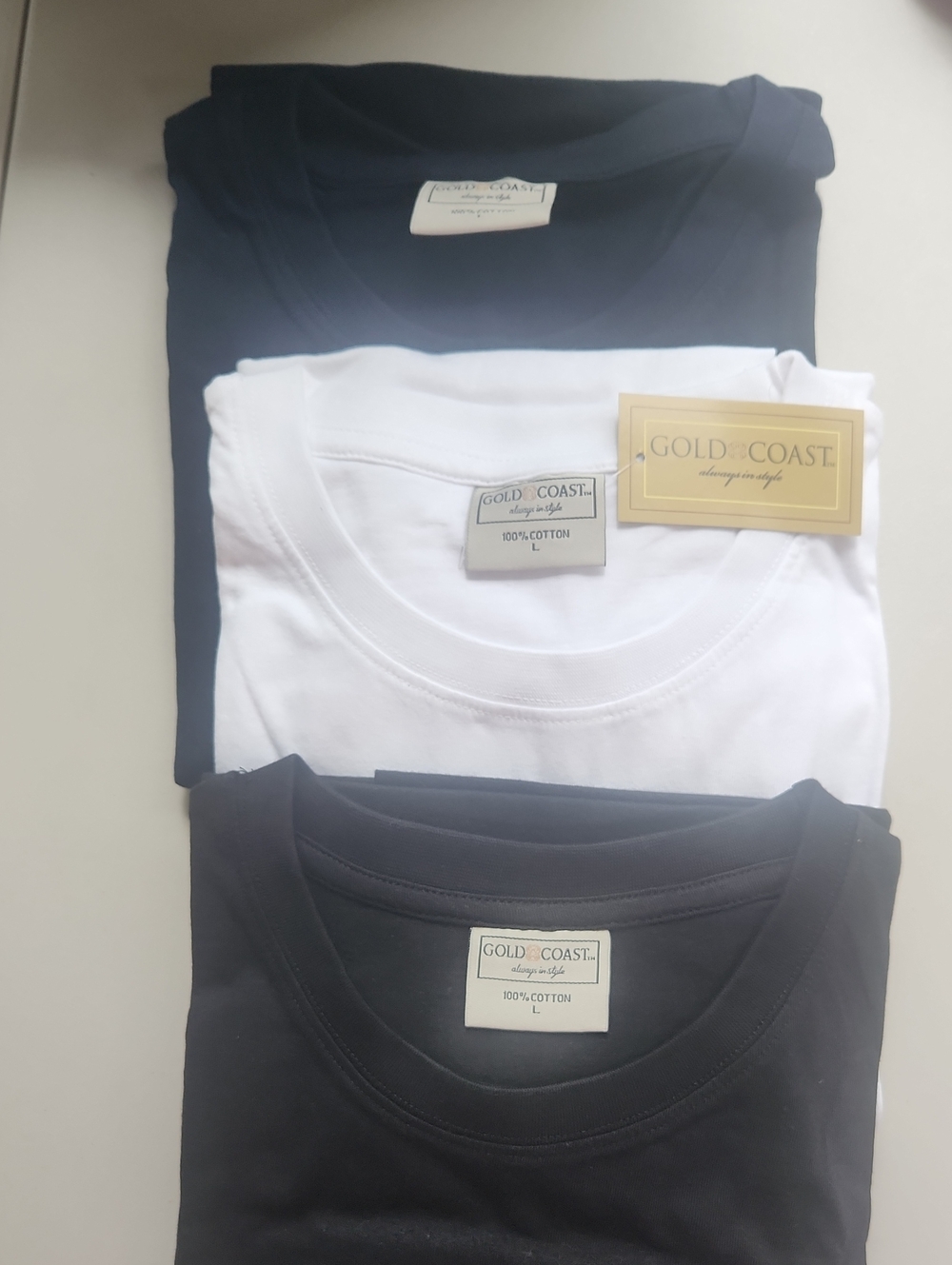 Gold Coast Men's Short Sleeve Tee - Black and White